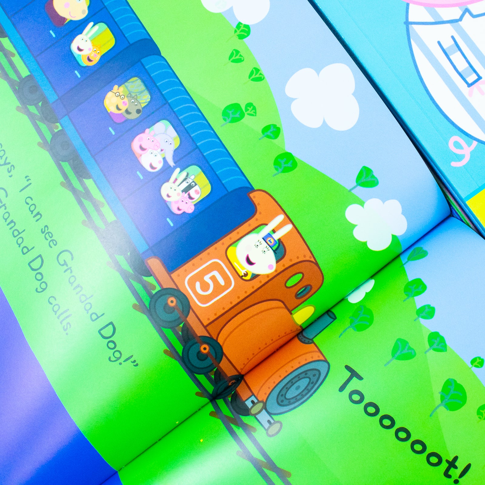 The Peppa Pig Collection 10-Book Set In A Yellow Gift Bag with