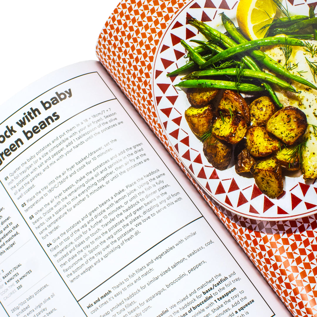 Air Fryer Easy Everyday: 140 super-simple, delicious recipes (Air Fryer Cookbook series) by Sam Milner- Hardback