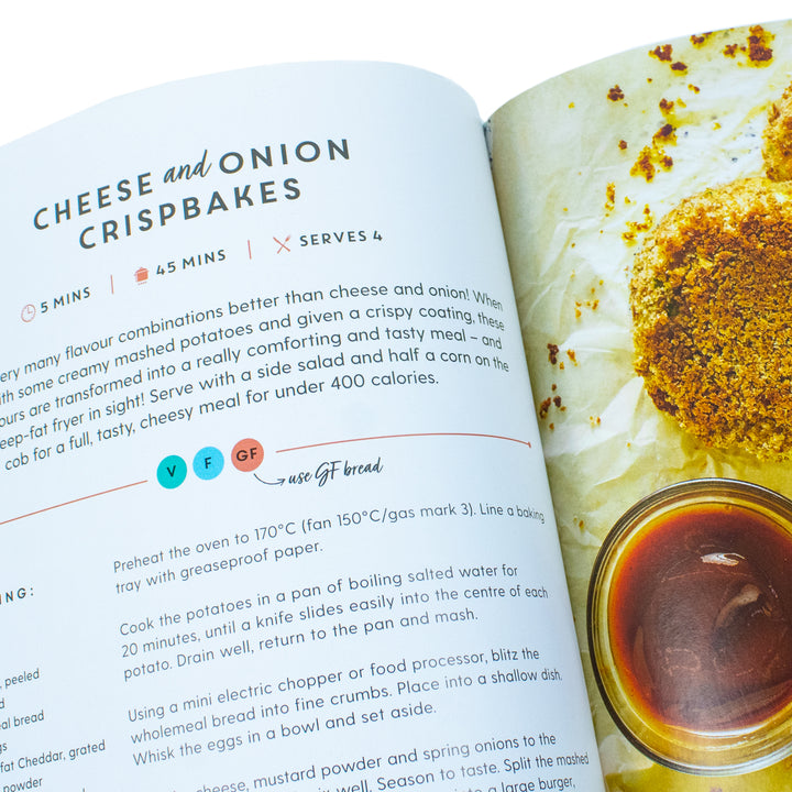 Pinch of Nom Everyday Light Book: 100 Tasty, Slimming Recipes All Under 400 Calories (Pinch of Nom, 2)