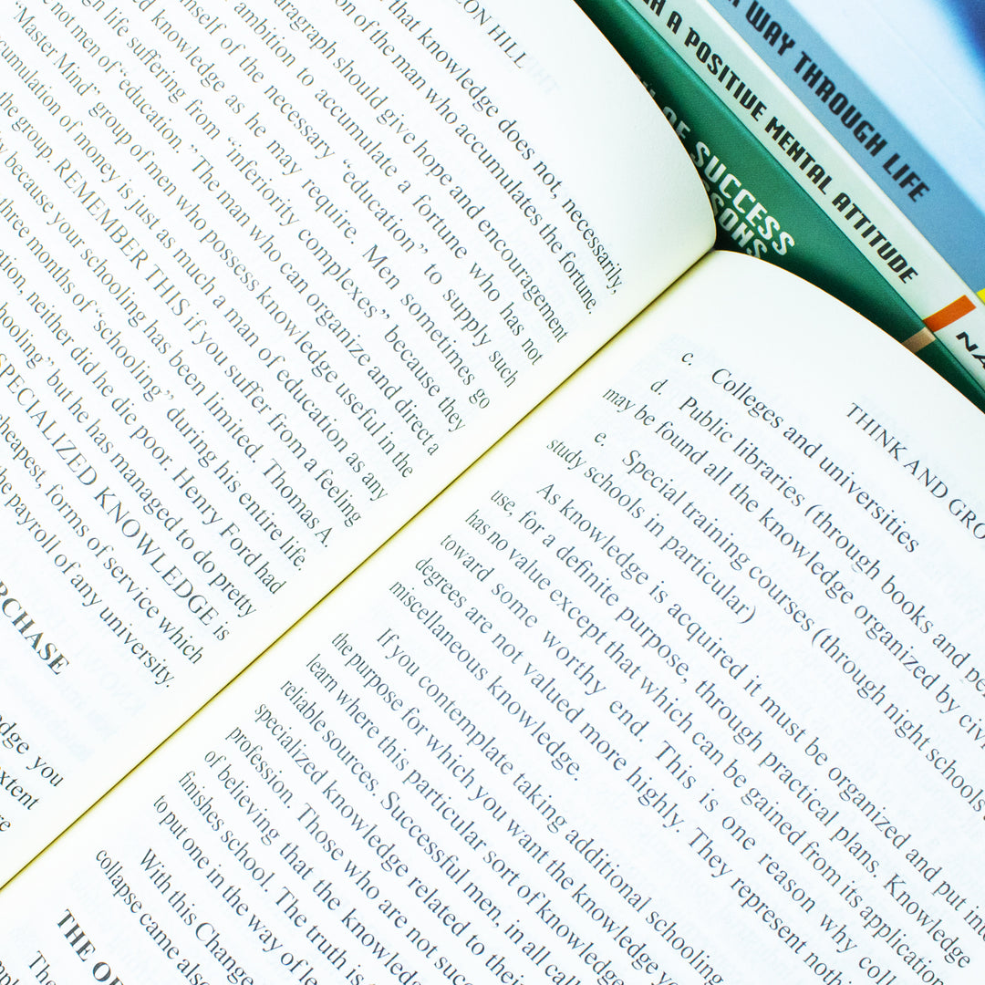 The Napoleon Hill Collection: 4 Books Boxed Set - Self-Help Classics on Success, Motivation, Wealth, Positive Thinking, and Personal Development