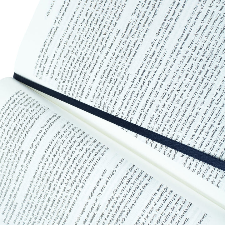 Bram Stoker’s Dracula & Other Horror Classics Book | Timeless Gothic Fiction, Supernatural Tales & Vampire Stories in a Leatherbound Edition