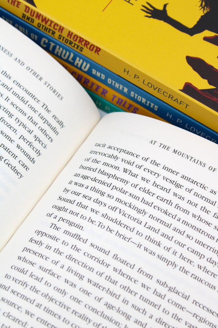 The Classic H. P. Lovecraft Collection 5 Book Set | Horror, Supernatural Tales, Weird Fiction, Mystery, Suspense, Dark Fiction, Anthology